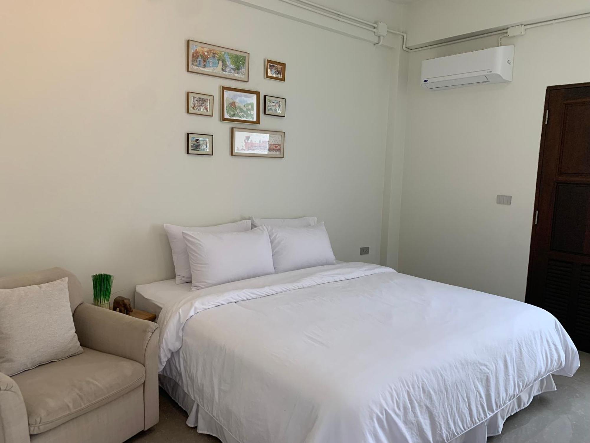 Self Check-In Apartment By Baiput Hometel Аюттхая Екстер'єр фото